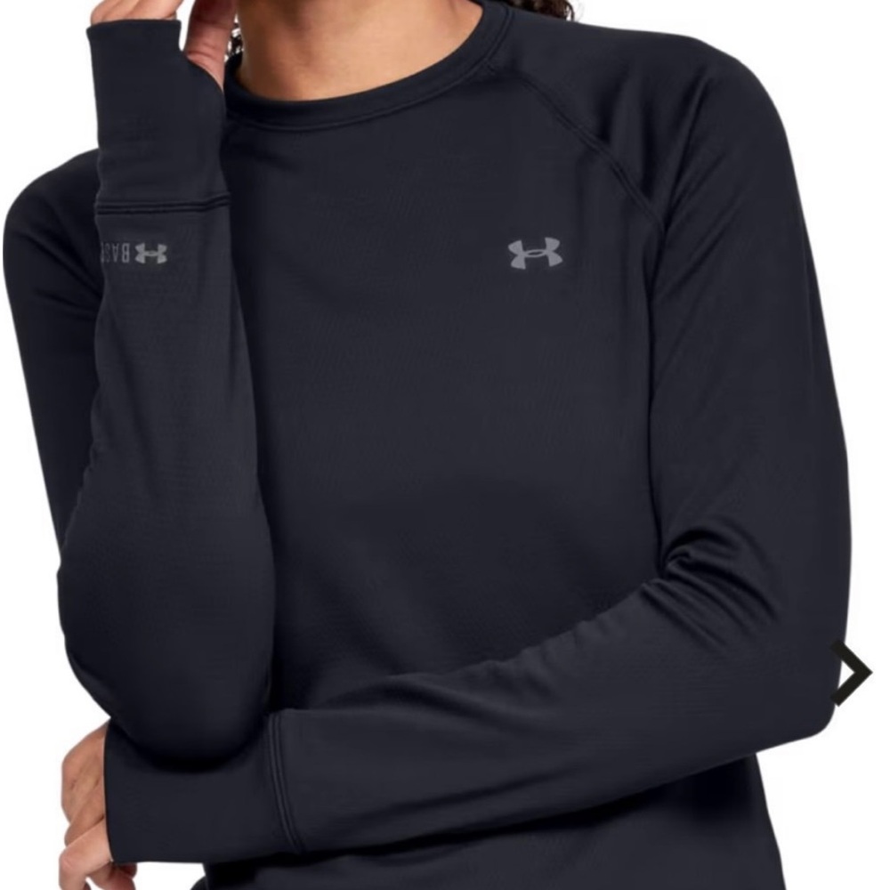 NIB Under Armour Women’s long sleeve crew top! XS